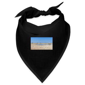 Landschaft am Fluss Cubango mit Giraffe - Bandana Dreieckstuch - Schwarz - Vorne