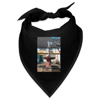 Brunnen auf historischem Marktplatz Goslar - Bandana Dreieckstuch - Schwarz - Vorne