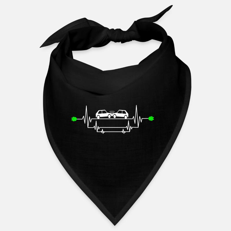 Gefährlicher E-Auto Unfall Bandana