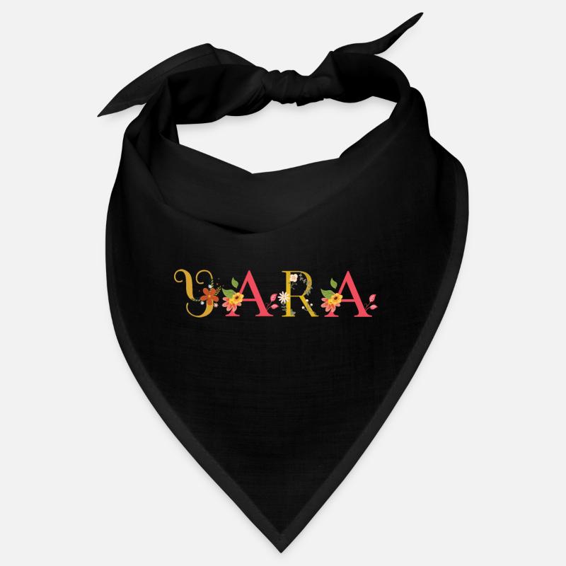 Le nom YARA décoré de fleurs Bandana