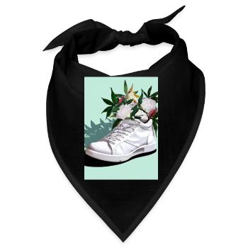 Sneaker mit Blumen - Bandana - Schwarz - Vorne