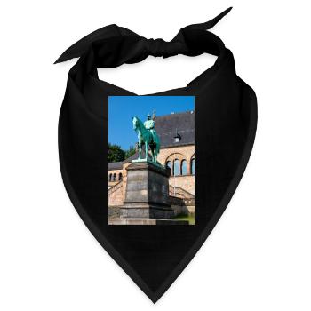 Reiterstandbild Wilhelms I. in der Kaiserpfalz - Bandana - Schwarz - Vorne