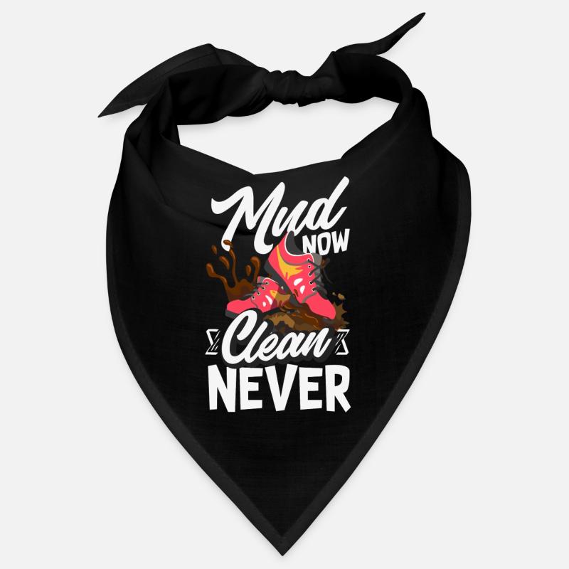 Mädchen Auf Matschigem Hindernislauf Bandana