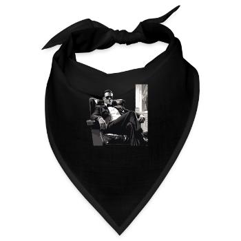 Mafiaboss lässig mit Sonnenbrille auf Ledersessel - Bandana - Schwarz - Vorne