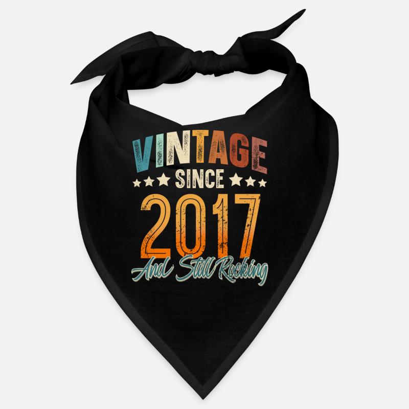 2017 Année de naissance Anniversaire Année de construction Millésime Bandana