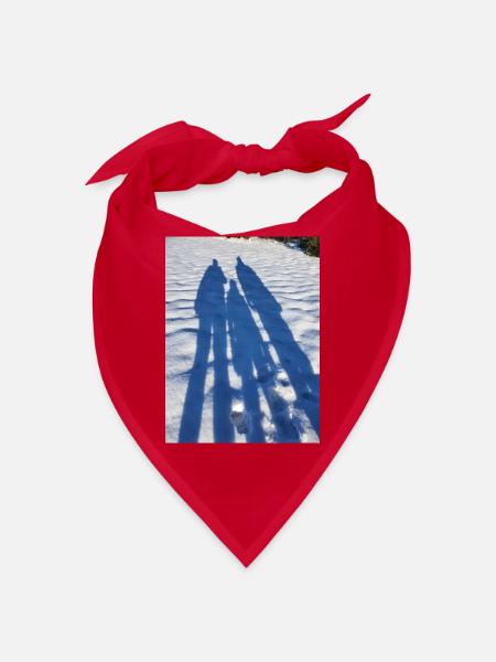 Winterschatten im Duo auf Schnee - Bandana - Rot - Vorne