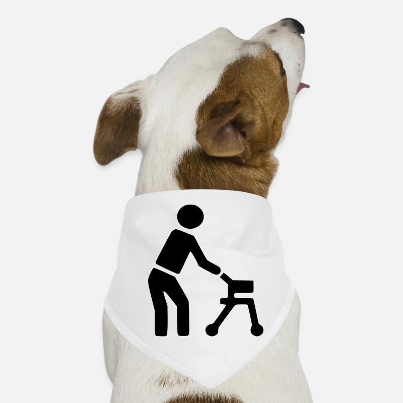 Personne handicapée derrière le déambulateur # Bandana pour chien