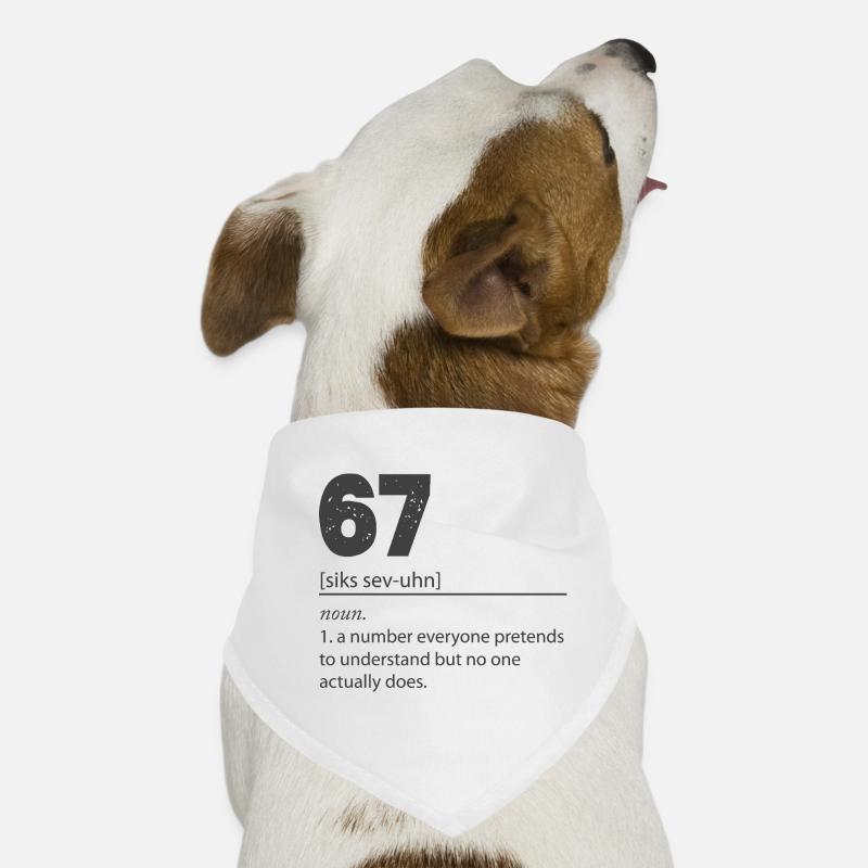 67 - Siebenundsechzig Nummer 67 Meme Sechs Sieben. Hunde-Bandana