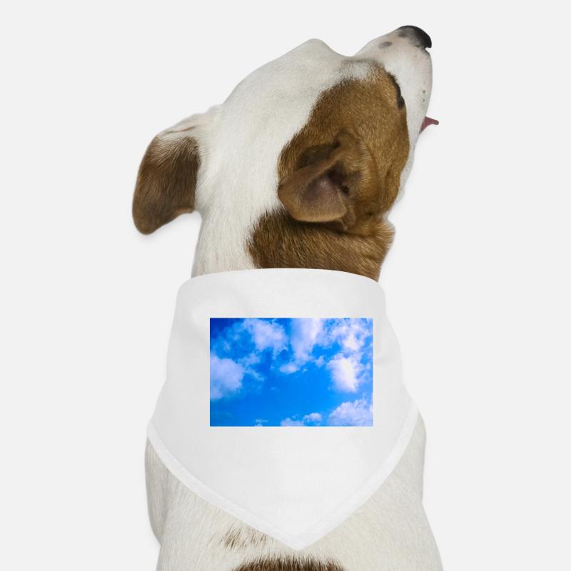 Blue cloudy sky Bandana pour chien
