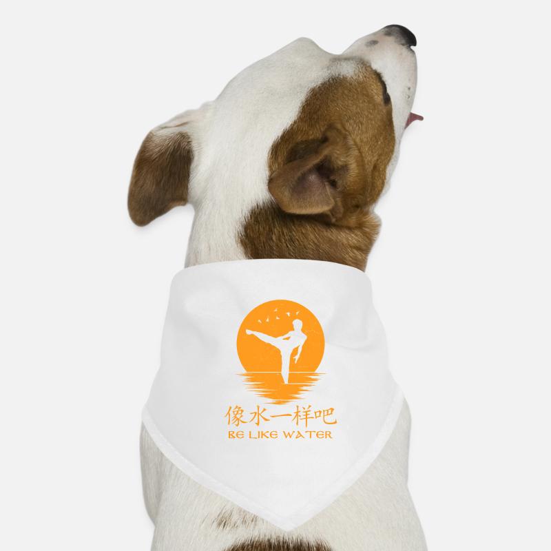 Sei wie Wasser Hunde-Bandana