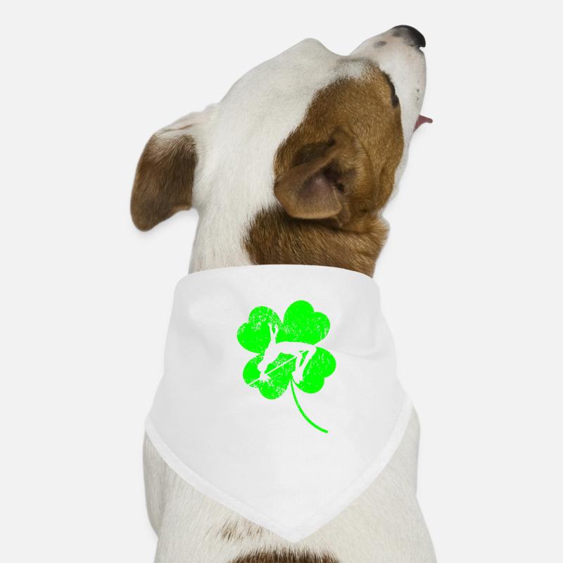 Trèfle de la Saint-Patrick en saut en hauteur Bandana pour chien