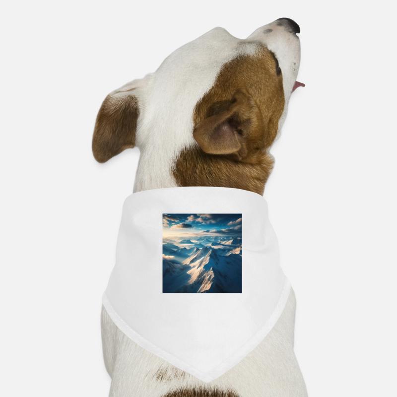 Berglandschaft über den Wolken Hunde-Bandana