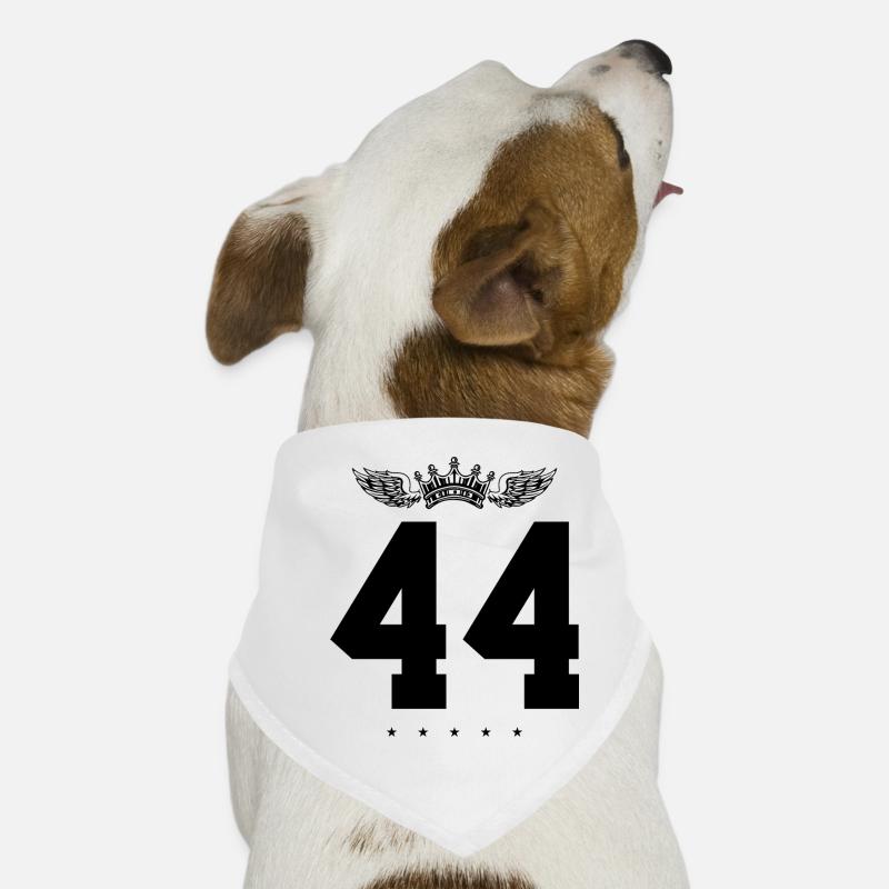 44 Couronne de numéros Bandana pour chien