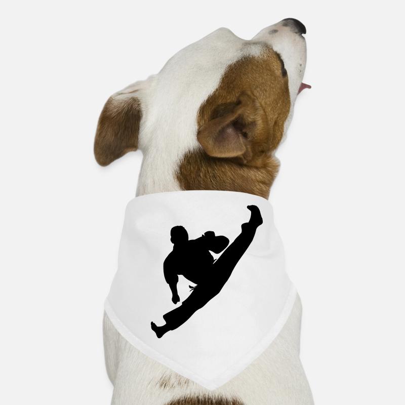 Jumpkick Geri Kick Karate oder Teakwondo Hunde-Bandana