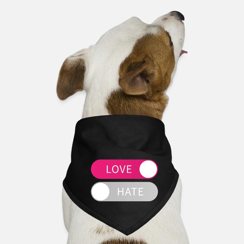 Love On Hate Off Button Liebe an Hass aus Geschenk Dog Bandana