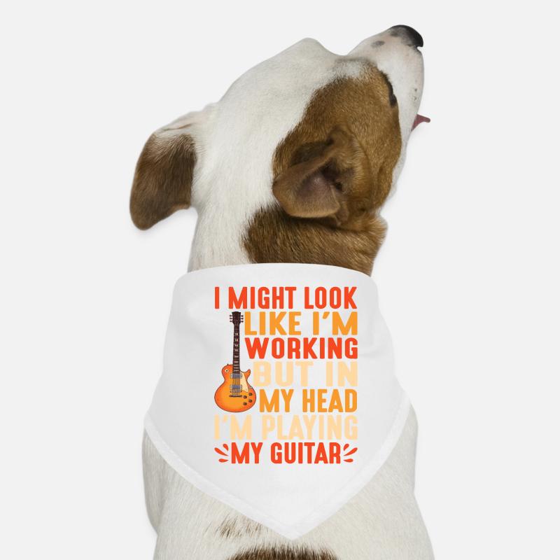 Mais dans ma tête je joue de ma guitare 2 Bandana pour chien