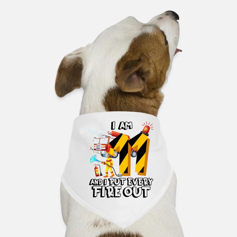 Feuerwehrauto Brandbekämpfung Ich Bin 11 Jahre - Hunde-Bandana - Weiß