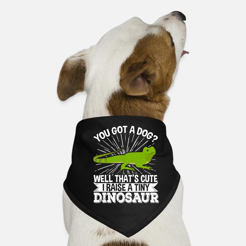 Du hast einen Hund? Das ist niedlich Ich ziehe ein Hunde-Bandana