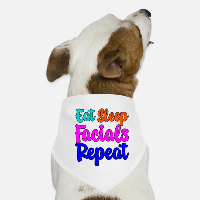 Manger des soins du visage Sleep Répéter 3 Bandana pour chien
