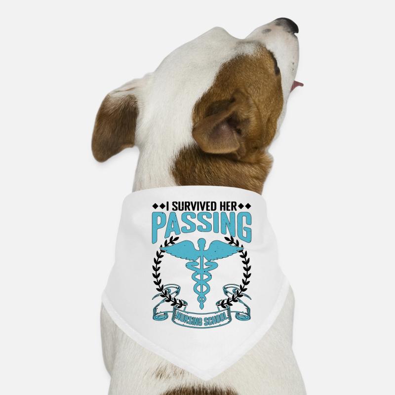 J’ai survécu à son décès École d’infirmières 23 Bandana pour chien