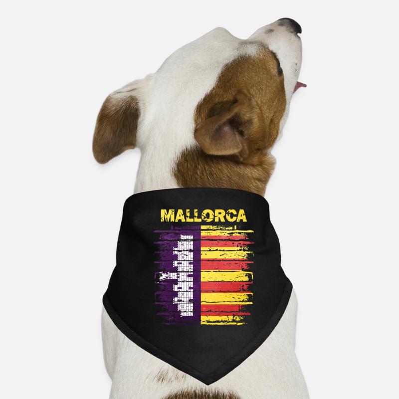 Mallorca Skyline mit spanischer Flagge Hunde-Bandana
