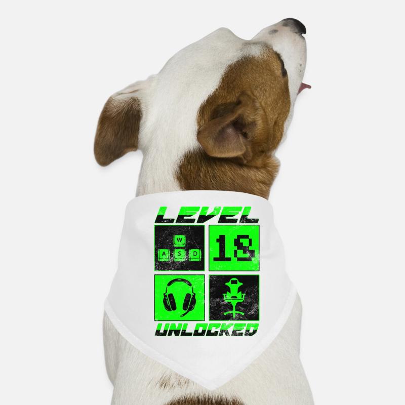 Niveau 18 débloqué Bandana pour chien