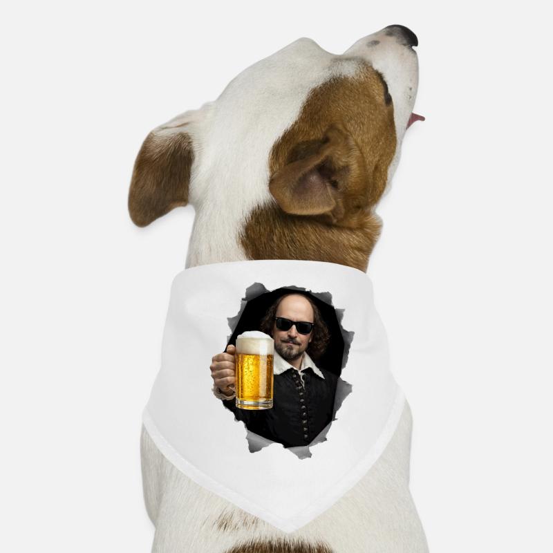 William-Shakespeare avec de la bière Bandana pour chien