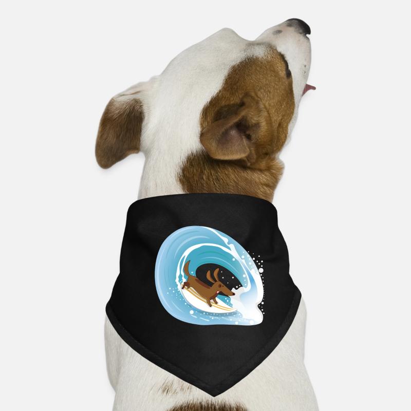 Le chiot adore le surf Bandana pour chien