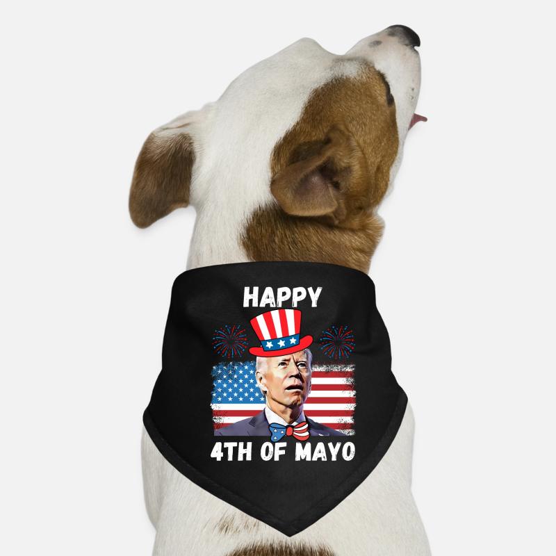 Biden benommen, fröhlich 4. von euch Hunde-Bandana
