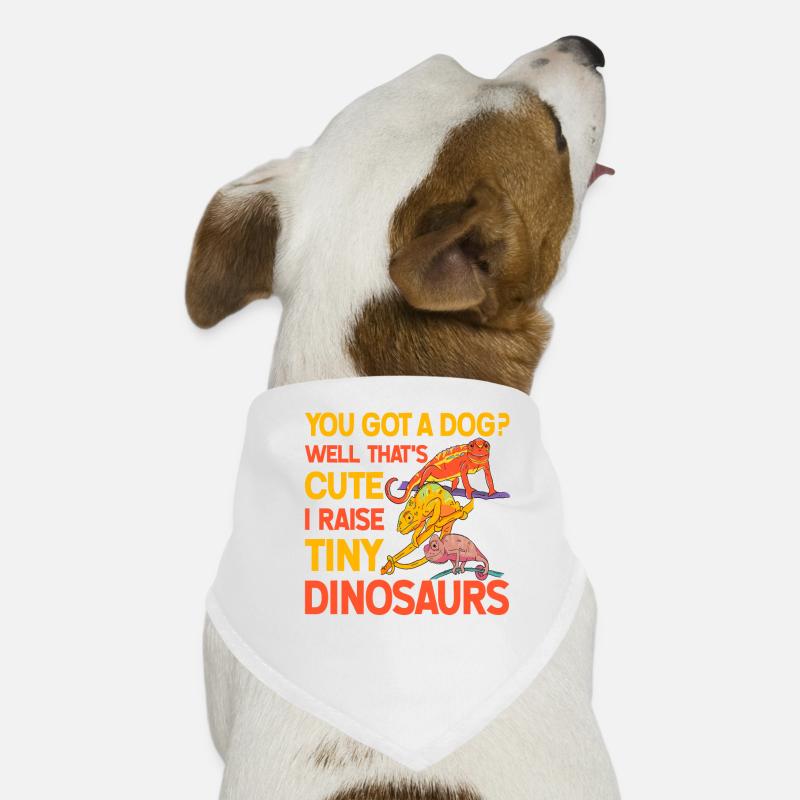 Vous avez un chien? Puits. c’est mignon j’élève un tout petit Bandana pour chien