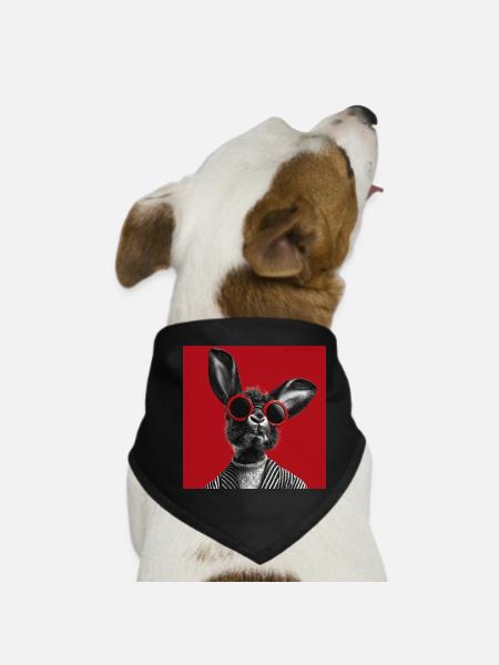 Lapin avec des lunettes de soleil sur fond rouge - Bandana pour chien - noir - Devant