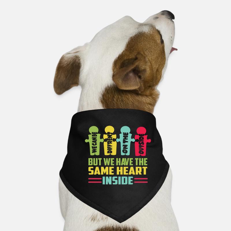 Tout le monde a le même cœur Bandana pour chien