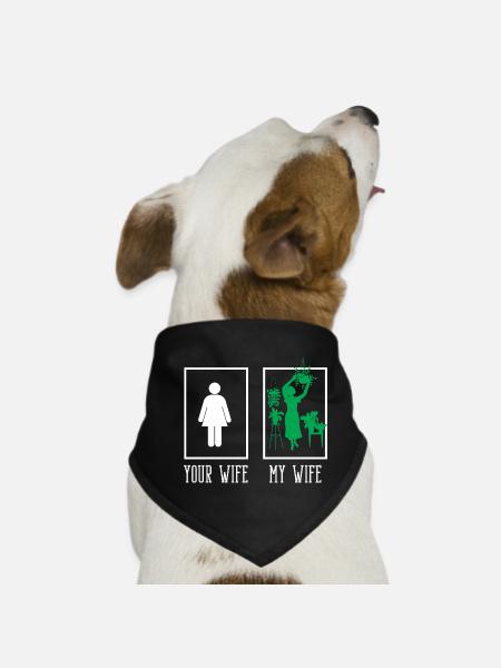 Deine Frau Meine Frau Pflanzenliebhaberin Pflanzen - Hunde-Bandana - Schwarz - Vorne