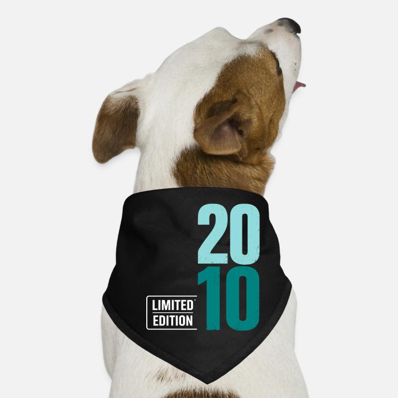 2010 Légende originale du 16e anniversaire 16 ans Bandana pour chien
