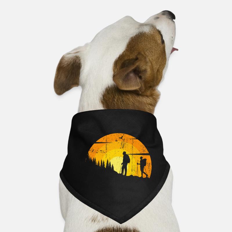 Silhouetten des Sunset Trail Hunde-Bandana