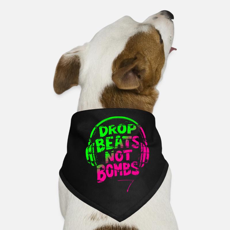 Drop Beats Not Bombs vert rose Bandana pour chien