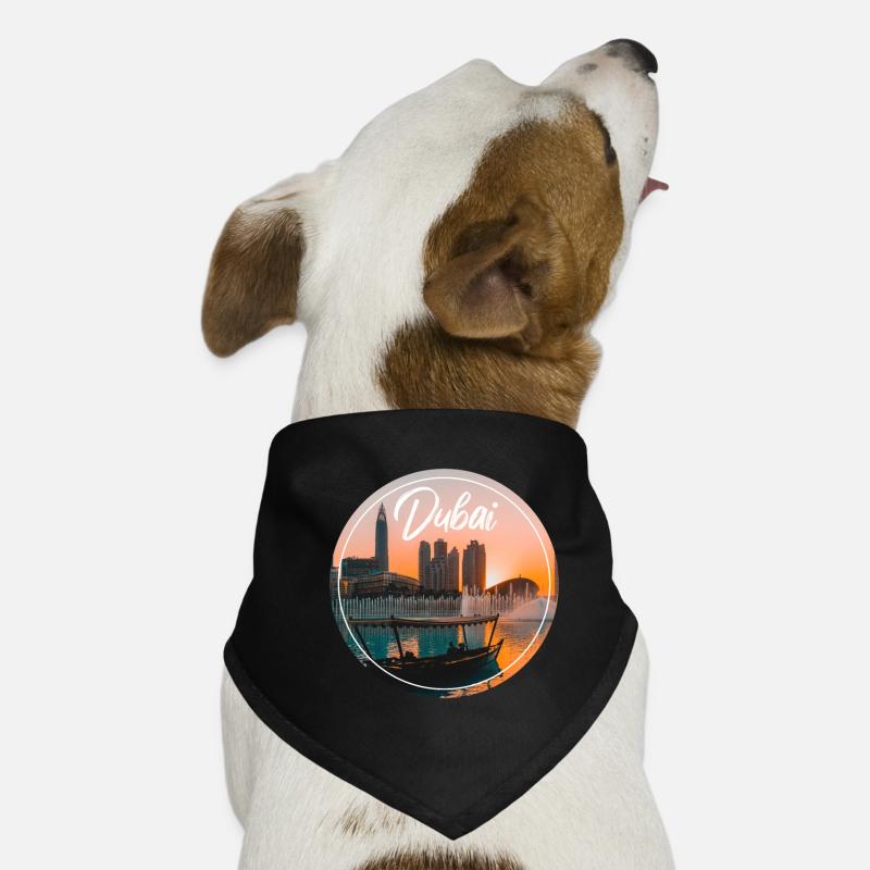 Bateau Skyline du Coucher de Dubaï Bandana pour chien