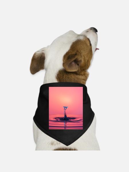 Flüssiger abstrakter Spritzer - Hunde-Bandana - Schwarz - Vorne