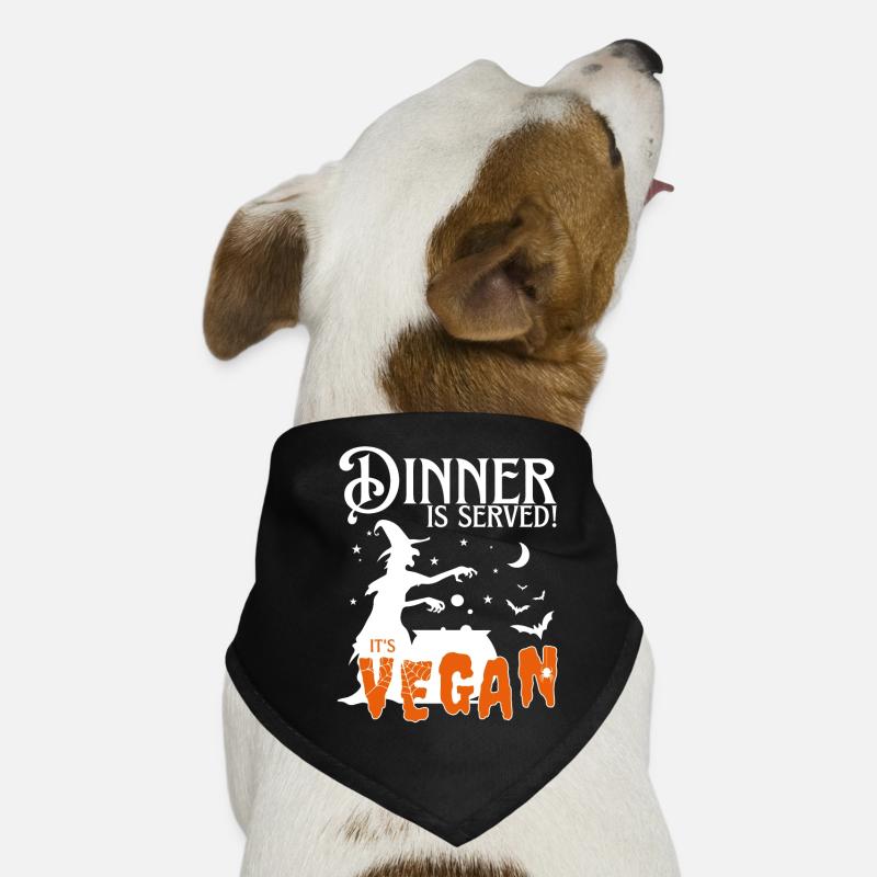 Veganes Hexen-Halloween-Party-Dinner wird serviert Hunde-Bandana