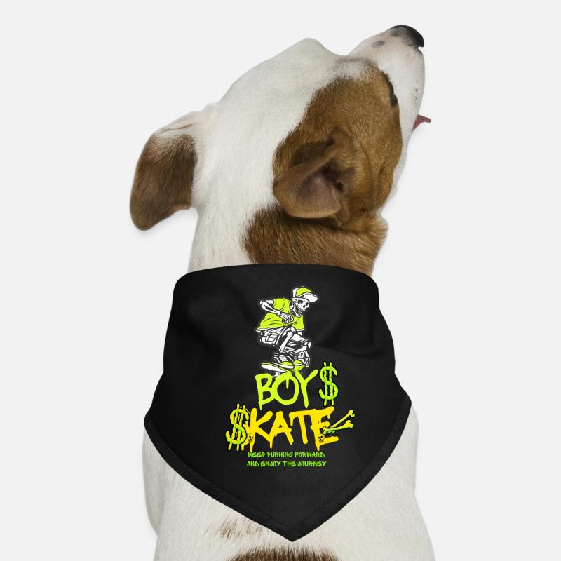 Junge Skateboarding Schädel Grafikdesign Hunde-Bandana