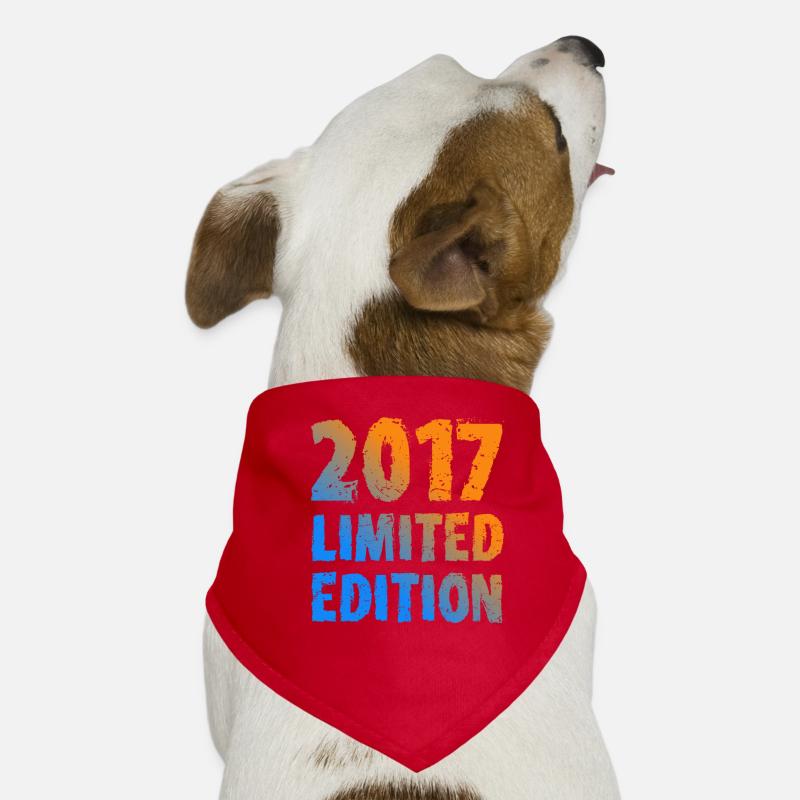 2017 Édition Limitée Anniversaire Cadeau Décoration Bandana pour chien