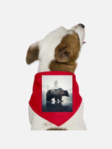 Ours majestueux dans les montagnes sur Forest - Bandana pour chien - rouge - Devant
