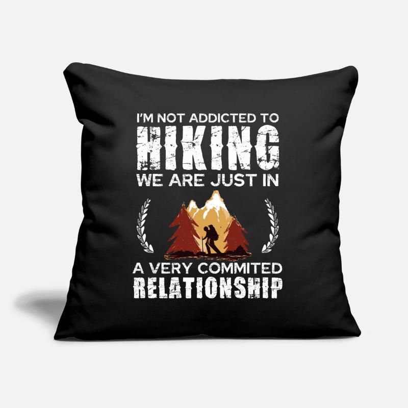 Hiking Commitment Tee Design Sofakissen mit Füllung 45 x 45 cm