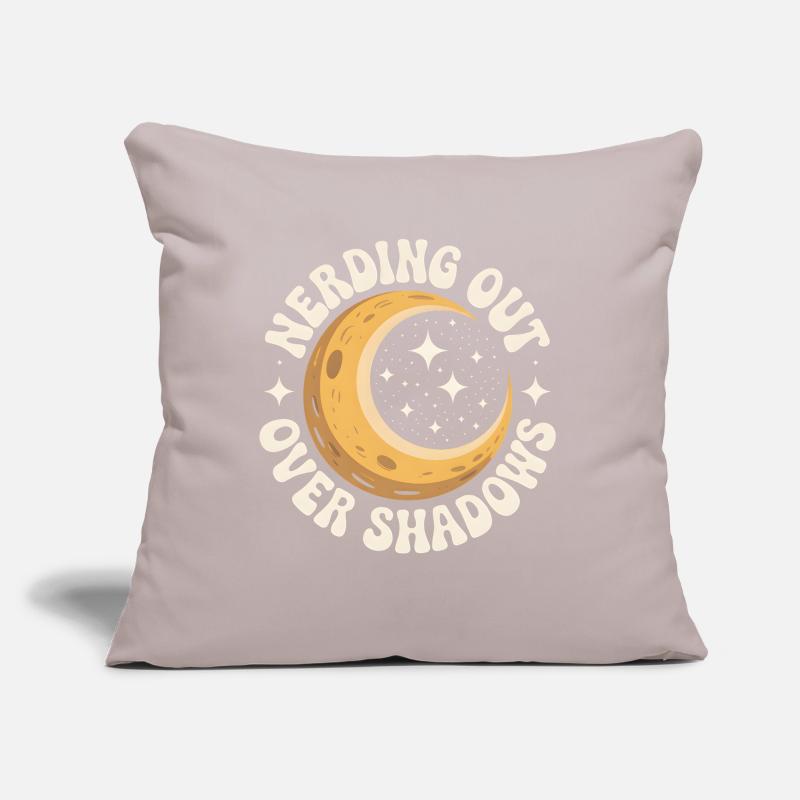 Shadow Nerd | Solar eclipse Sofa pillow with filling 45cm x 45cm