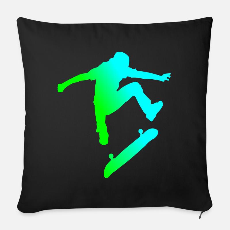 Skater - Sofakissen mit Füllung 45 x 45 cm - Schwarz
