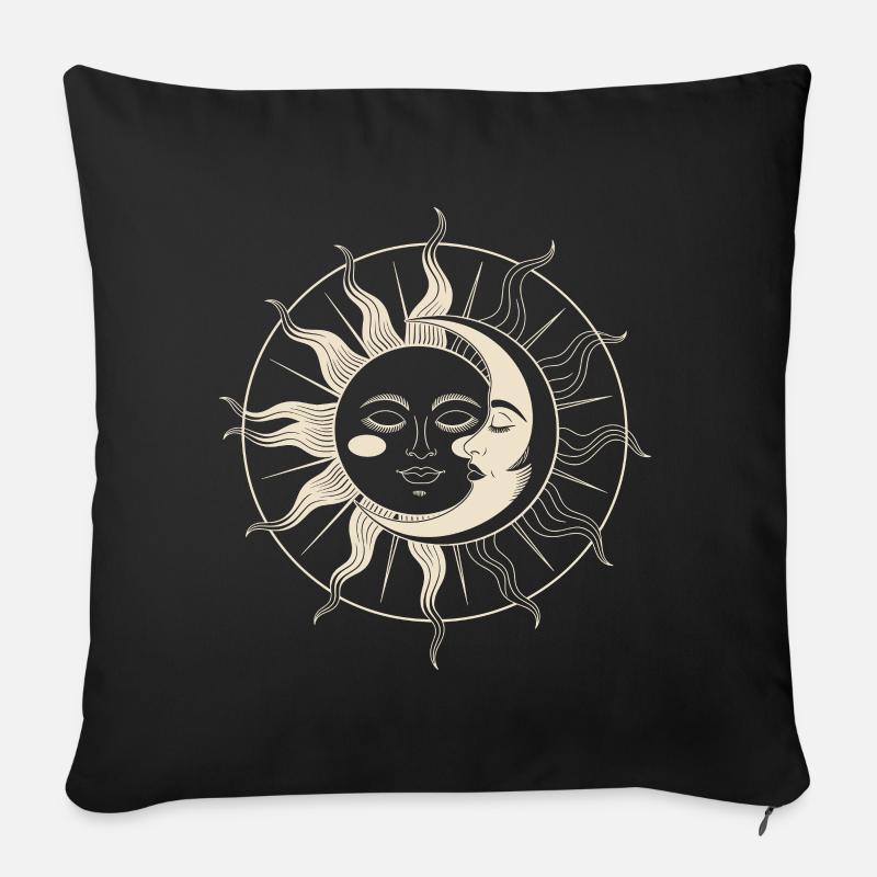 Sonne trifft Mond: Himmlische Harmonie - Sofakissen mit Füllung 45 x 45 cm - Schwarz