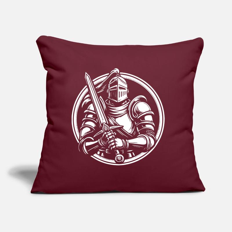 Conception de logo de chevalier pour l’éventail médiéval Coussin et housse de 45 x 45 cm
