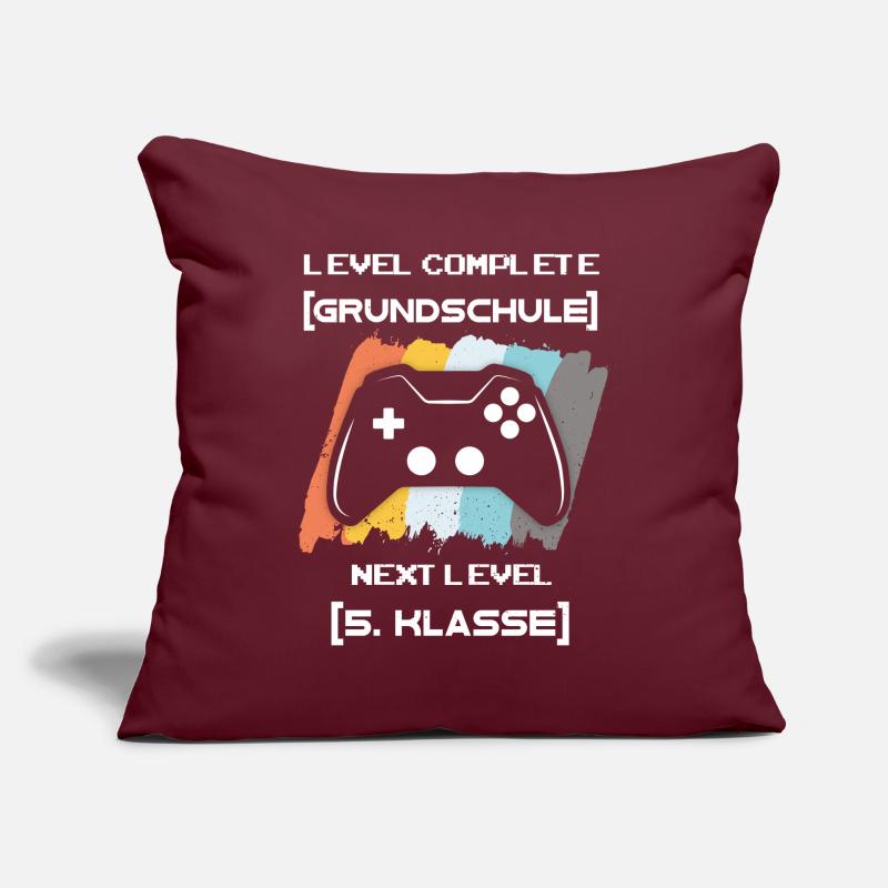 5th class training 5th class gaming level Sofa pillow with filling 45cm x 45cm
