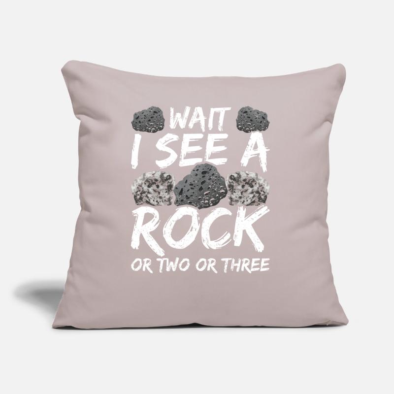Warte Ich Sehe Einen Stein Oder Zwei Oder Drei Sofakissen mit Füllung 45 x 45 cm