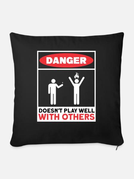 Antisocial Introvert Hate People - Sofakissen mit Füllung 45 x 45 cm - Schwarz